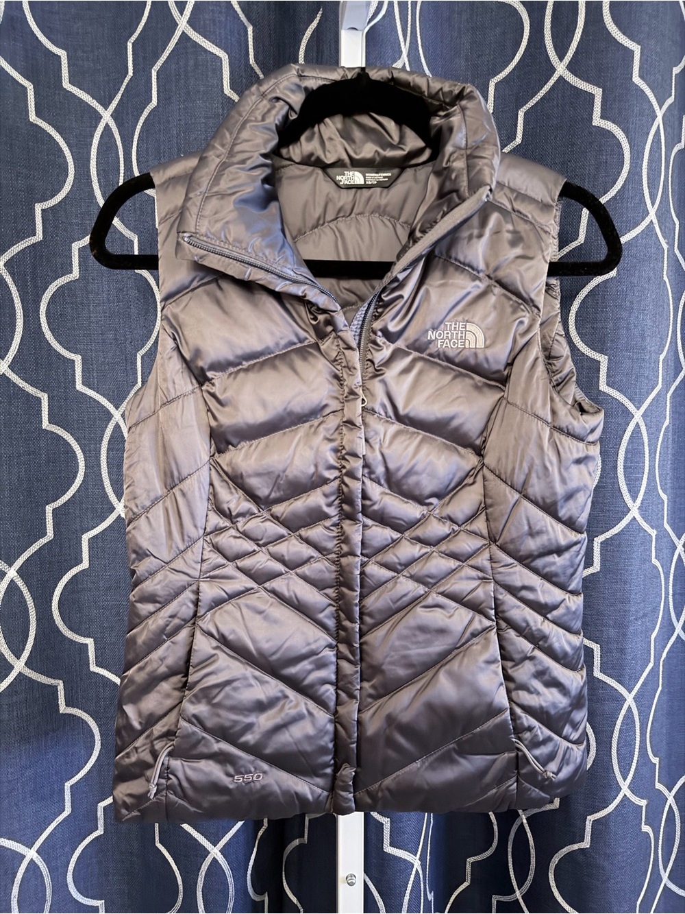 The North Face Women's Quilted Puffer Vest - Gray H3